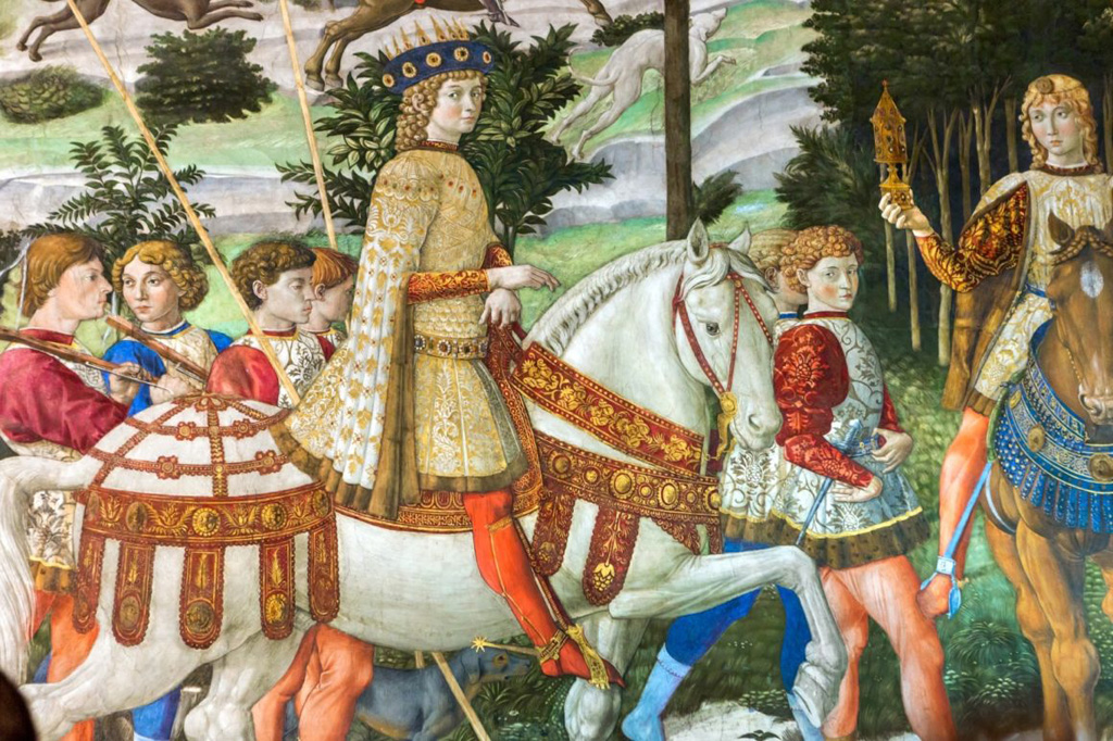Palazzo Medici Riccardi, Cappella dei Magi, parete est: Il corteo guidato da Lorenzo il Magnifico, seguito da suo padre Piero e suo nonno Cosimo il Vecchio, affresco di Benozzo Gozzoli, 1459.